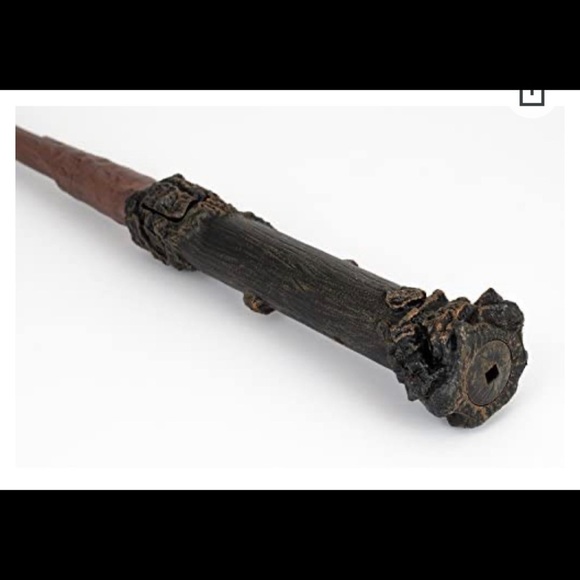 HARRY Potter Illuminating Wand Toys and Props - Picture 6 of 11